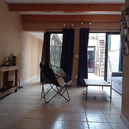 Maison De Charme Avec Patio Et Terrasse De Toit Estagel 外观 照片