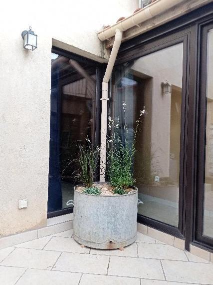 Maison De Charme Avec Patio Et Terrasse De Toit Estagel 外观 照片
